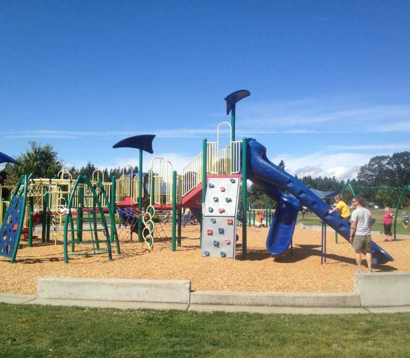 Woodland Creek Community Park