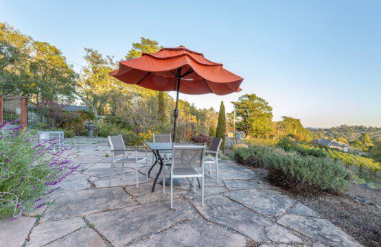 Burnside Villa_Patio