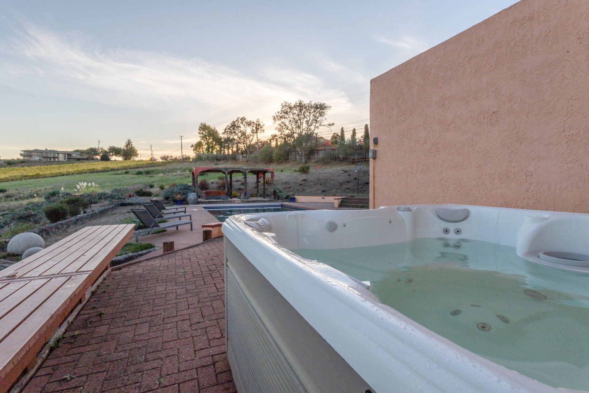 Burnside Villa_Hot Tub